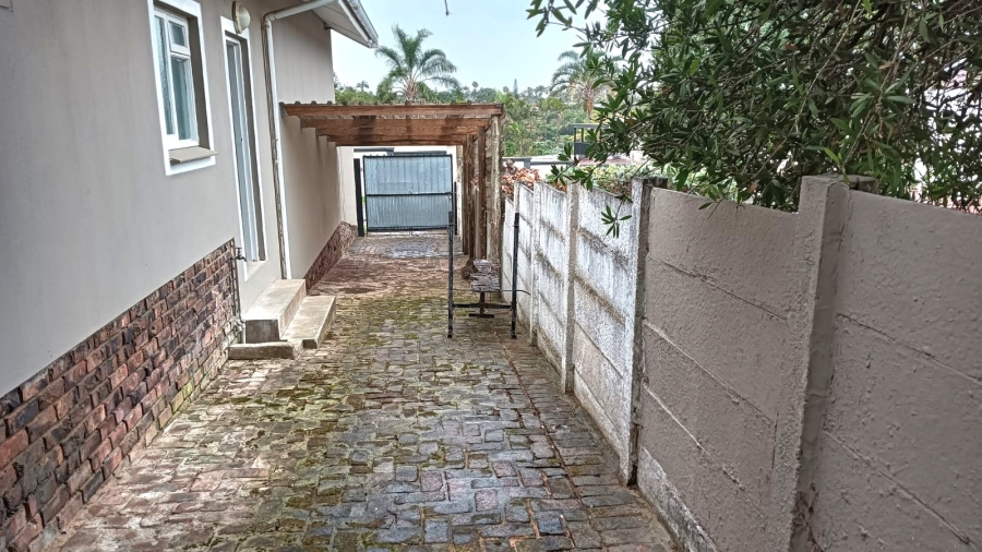 4 Bedroom Property for Sale in Beacon Bay Eastern Cape